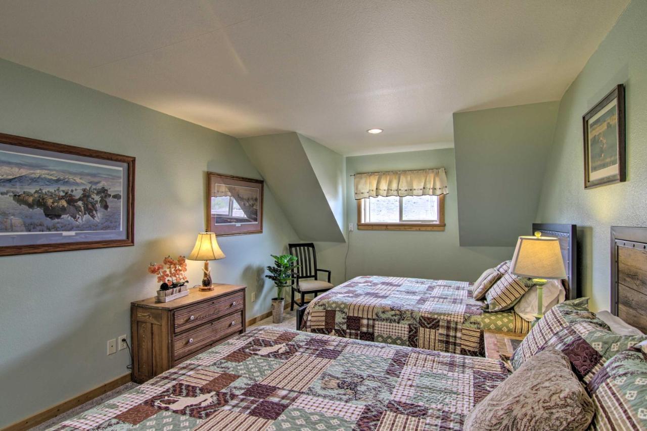 Airy Emigrant Townhome With Sweeping Mtn Views! エクステリア 写真
