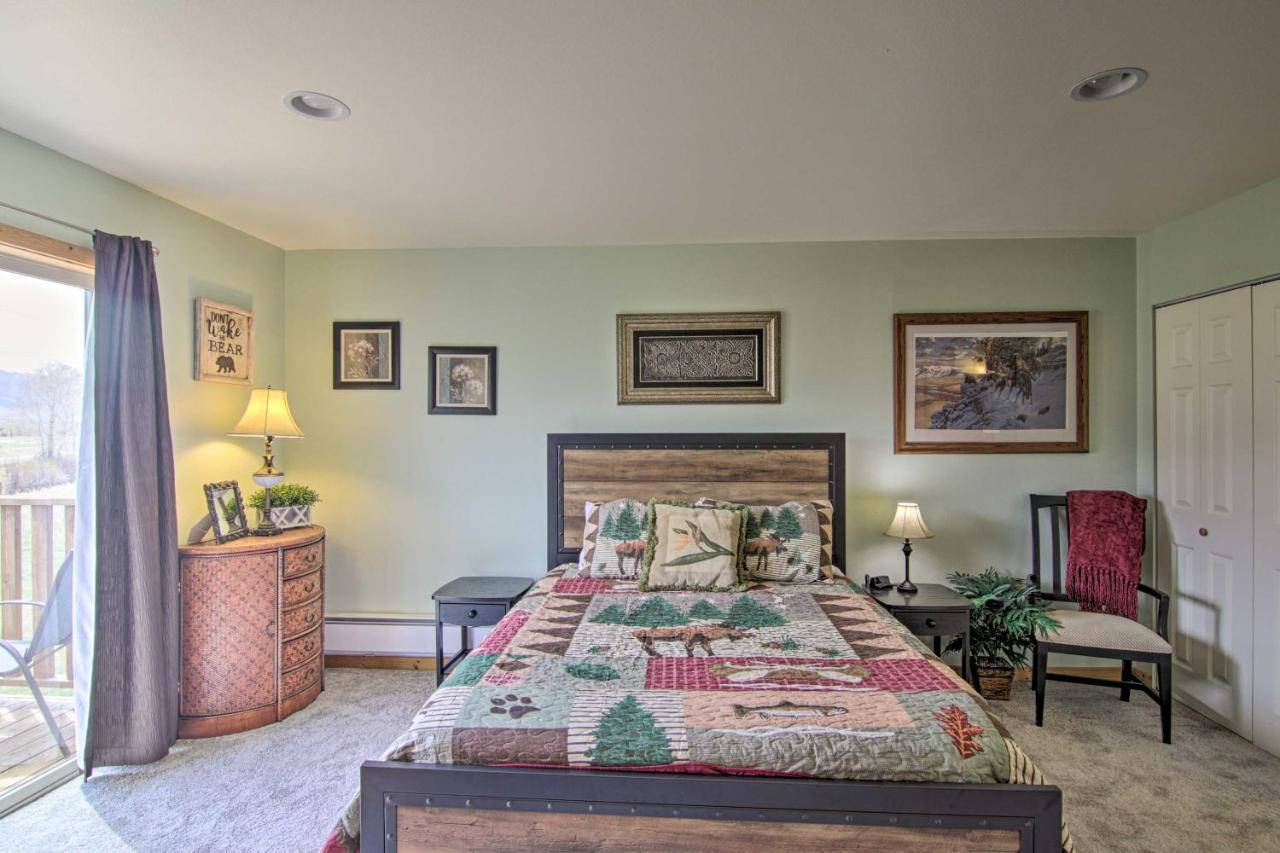 Airy Emigrant Townhome With Sweeping Mtn Views! エクステリア 写真